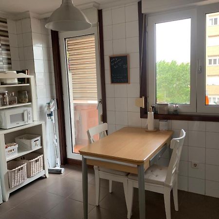 Habitación privada para 2 personas a 10 min de la playa Santander Exterior foto