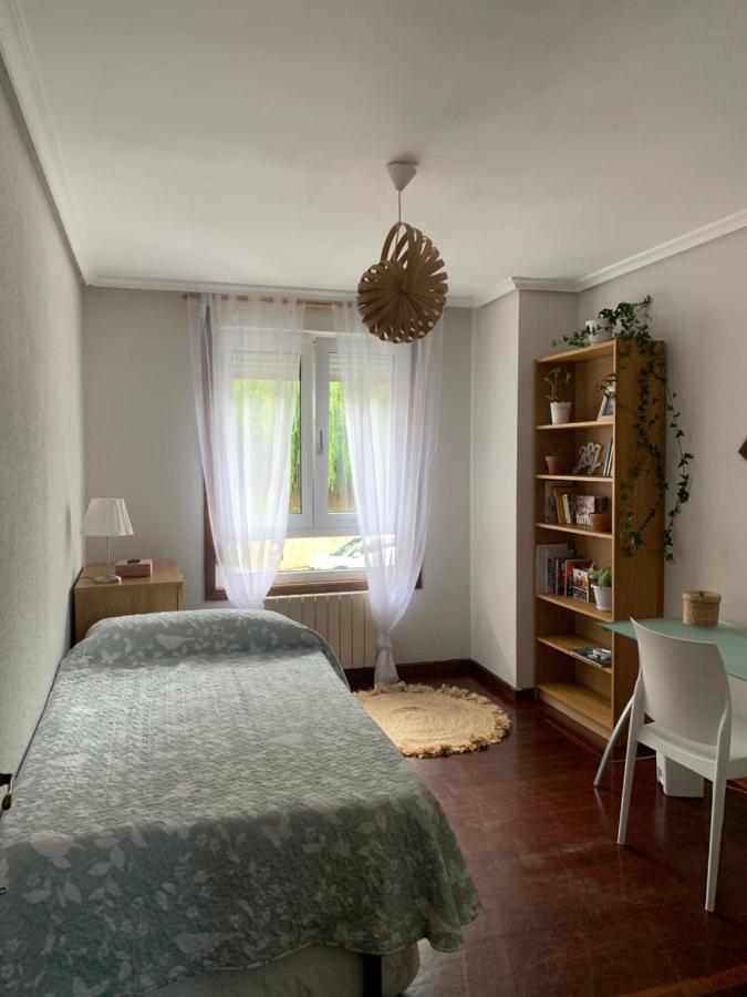 Habitación privada para 2 personas a 10 min de la playa Santander Exterior foto